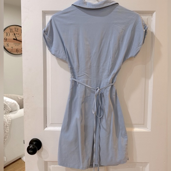 Short Sleeve Collared Tie Back Dress - Picture 3 of 4